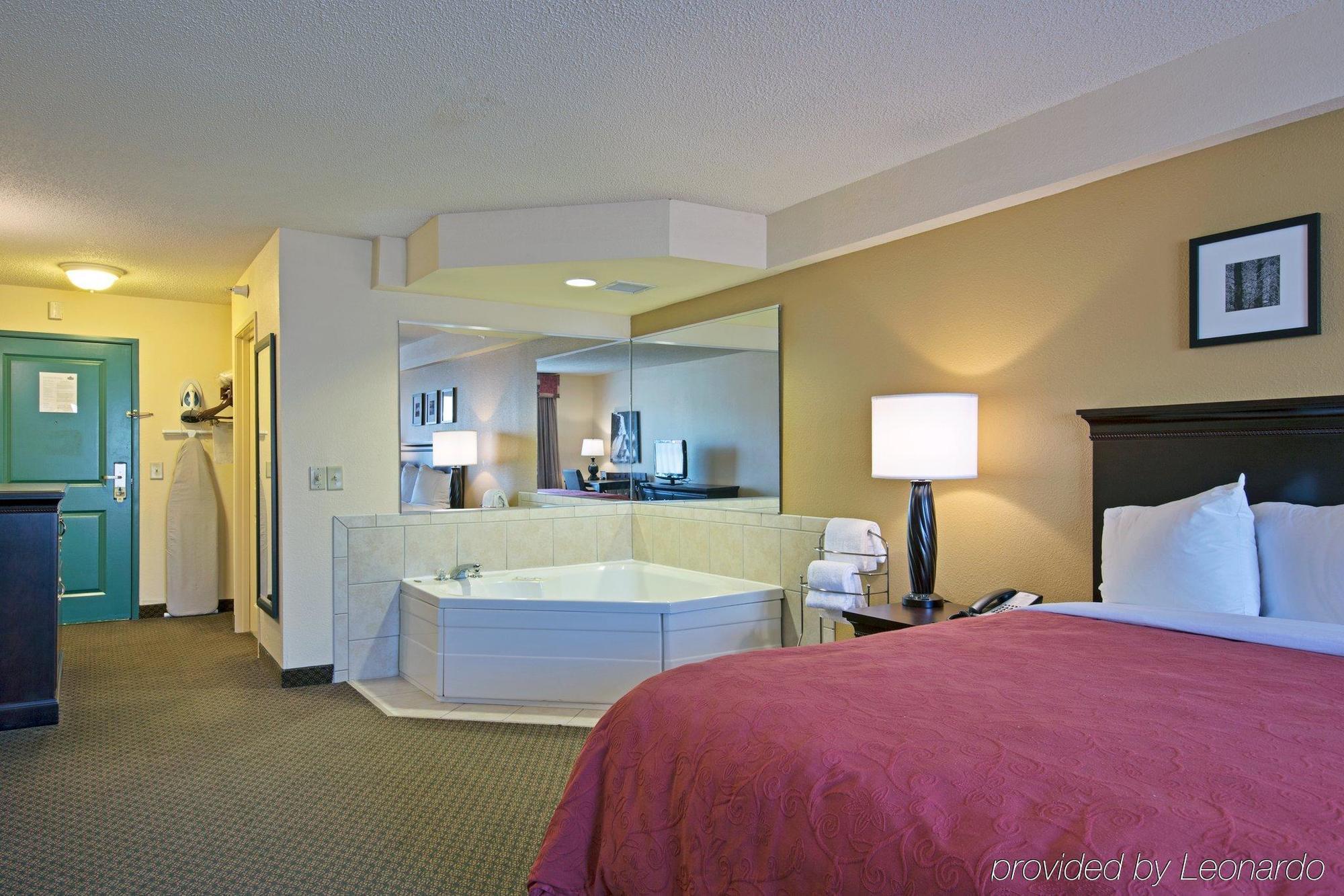 Cayce Country Inn & Suites By Radisson, Columbia Airport, Sc חדר תמונה