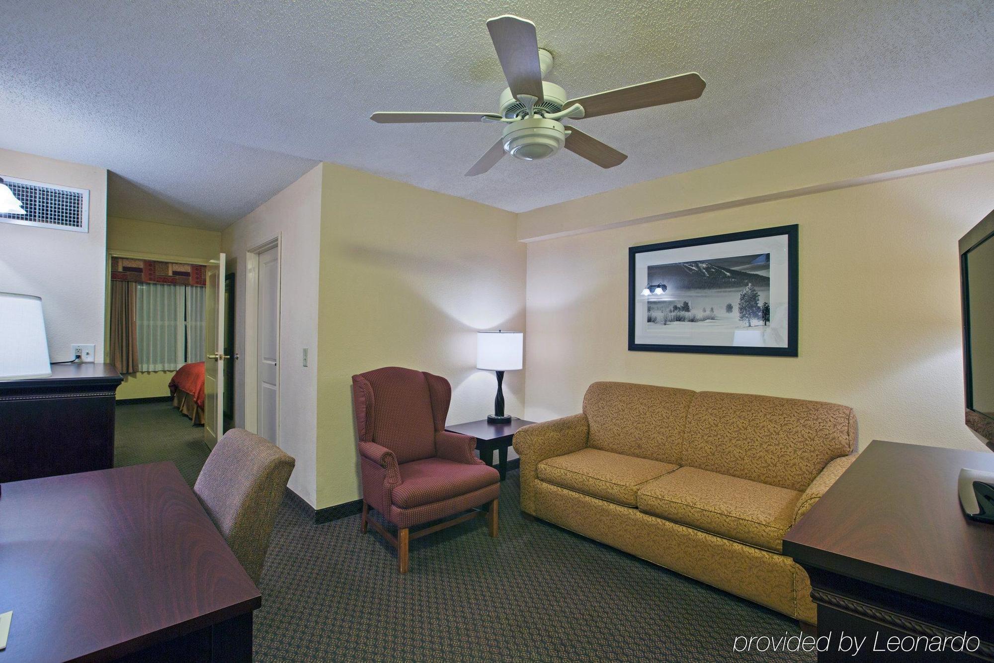 Cayce Country Inn & Suites By Radisson, Columbia Airport, Sc מראה חיצוני תמונה